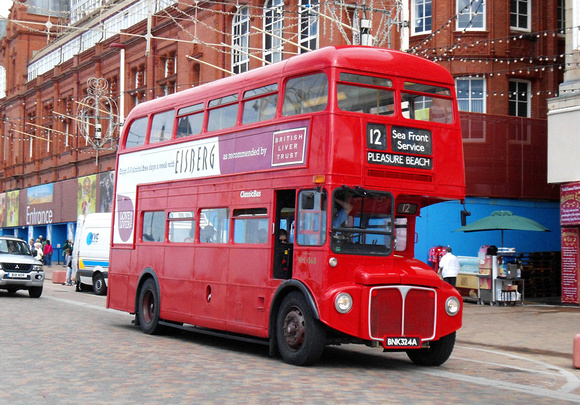Route 12, Classic Bus North West, RM1568, BNK324A, Blackpool
