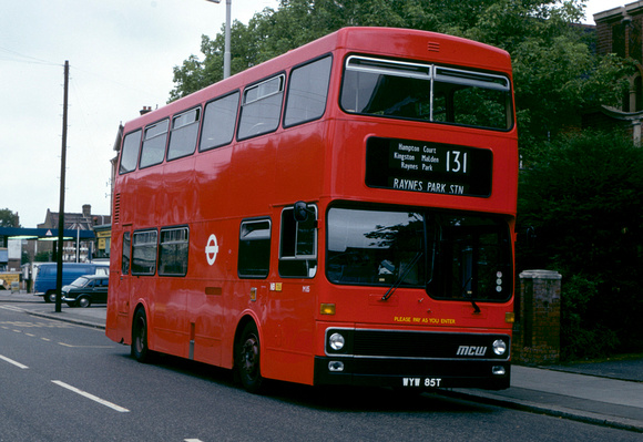 Route 131, London Transport, M85, WYW85T, Wimbledon