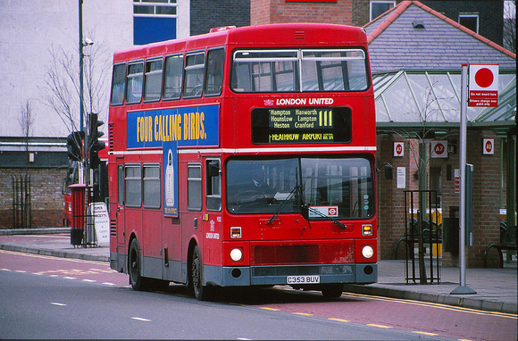Route 111, London United, M1353, C353BUV, Kingston