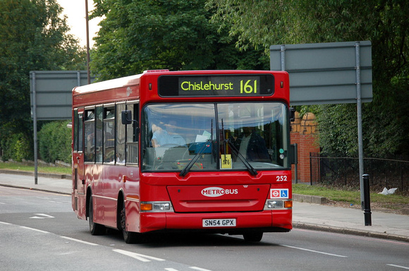 Route 161, Metrobus 252, SN54GPX, Shooters Hill