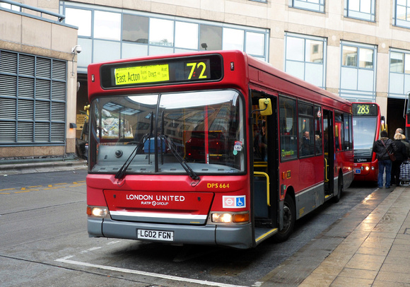 Route 72, London United RATP, DPS664, LG02FGN, Hammersmith