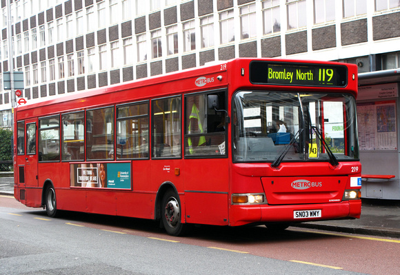 Route 119, Metrobus 219, SN03WMY, Croydon