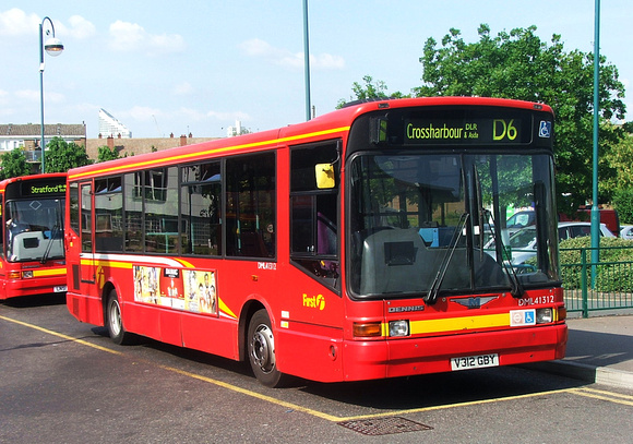 Route D6, First London, DML41312, V312GBY, Crossharbour