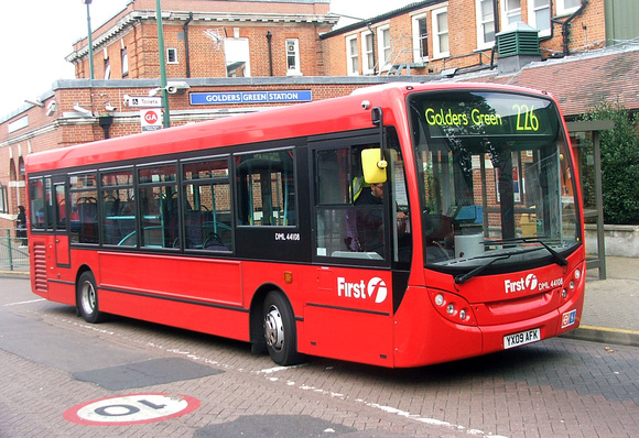 Route 226, First London, DML44108, YX09AFK, Golders Green
