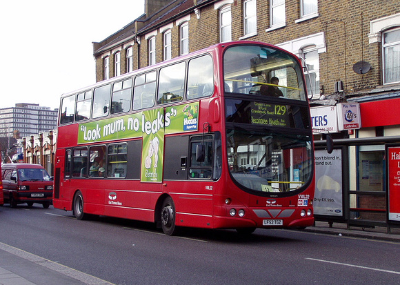 Route 129, East Thames Buses, VWL22, LF52TGZ, Ilford