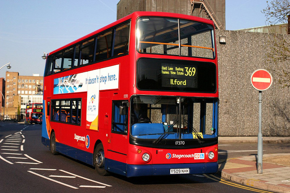 Route 369, Stagecoach London 17370, Y509NHK