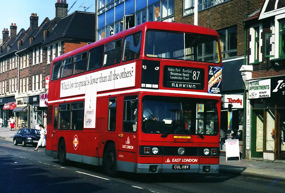 Route 87, East London Buses, T118, CUL118V, Barking