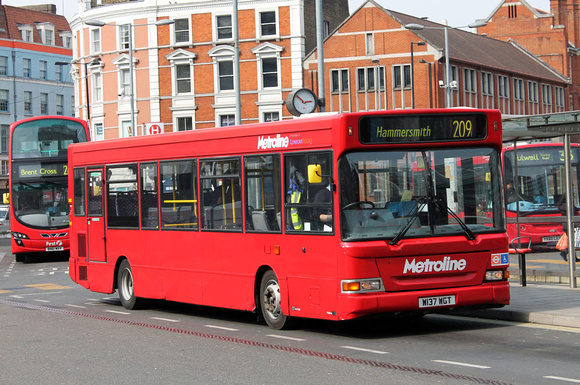 Route 209, Metroline, DP37, W137WGT, Hammersmith