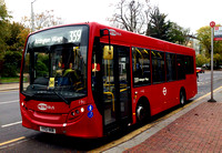 Route 359, Metrobus 191, YY13VKR, Purley