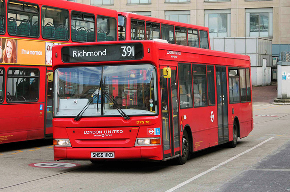 Route 391, London United RATP, DPS701, SN55HKD, Hammersmith