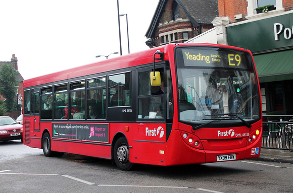 Route E9, First London, DML44126, YX09FKW, Ealing Broadway