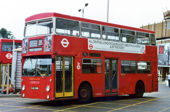 Route 75, London Transport, DMS2235, OJD235R, Croydon