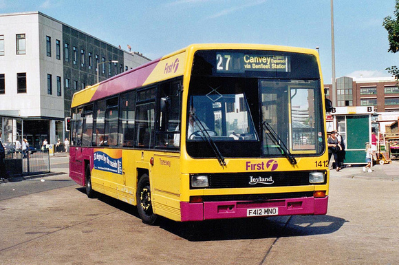 Route 27, First Essex 1412, F412MNO, Southend