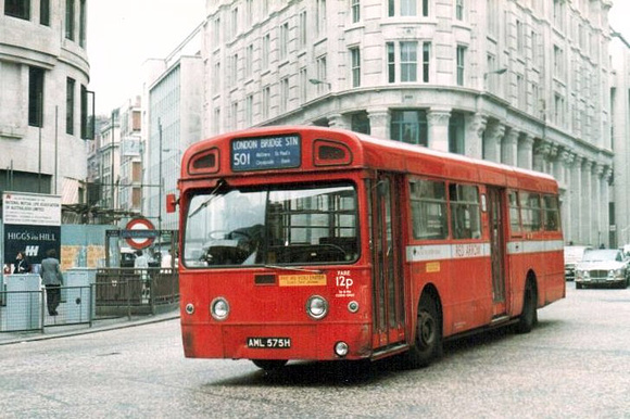 Route 501, London Transport, MBS575, AML575H, Monument