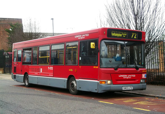 Route 72, London United RATP, DPS688, SN03LFD, East Acton