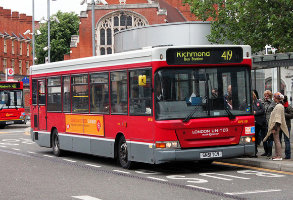 Route 419, London United RATP, DPS581, SN51TCV, Hammersmith
