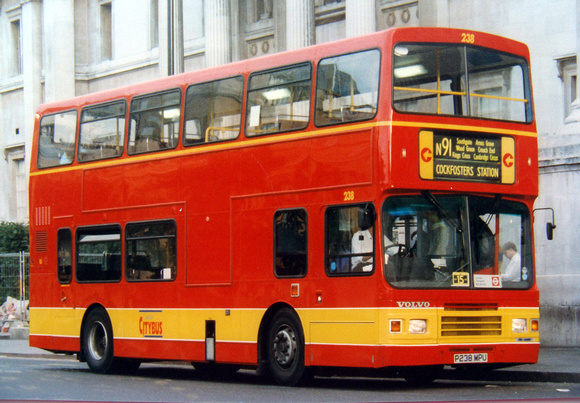 Route N91, Capital Citybus 238, P238MPU, Trafalgar Square