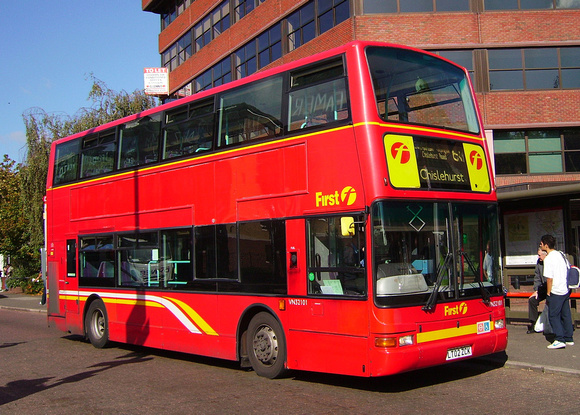 Route 61, First London, VN32101, LT02ZCK, Bromley