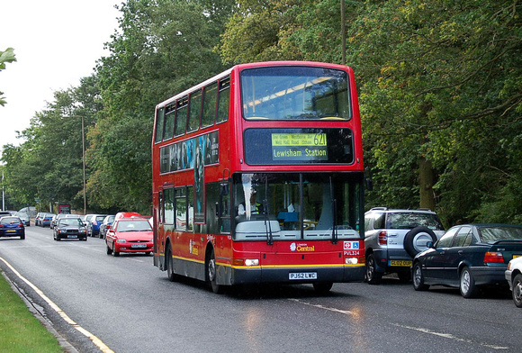 Route 621, London Central, PVL324, PJ52LWC, Falconwood