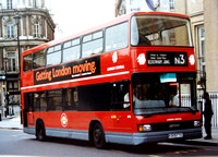 Route N3, London Central, SP9, K309FYG, Trafalgar Square
