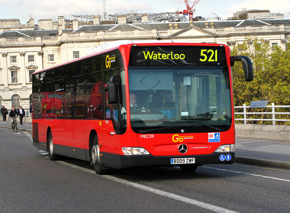 Route 521, Go Ahead London, MEC39, BD09ZWF, Waterloo