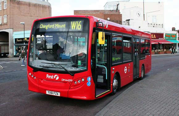Route W16, First London, DM44299, YX61FZA, Chingford Mount