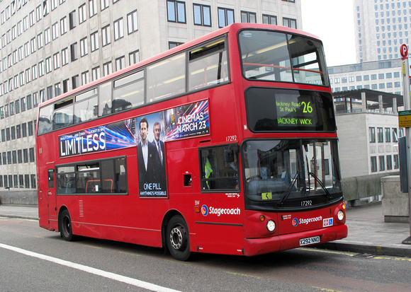 Route 26, Stagecoach London 17292, X292NNO, Waterloo