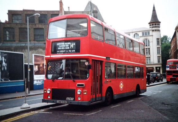Route 14A, London Northern, M1448, UWW518X, Tottenham Court Rd