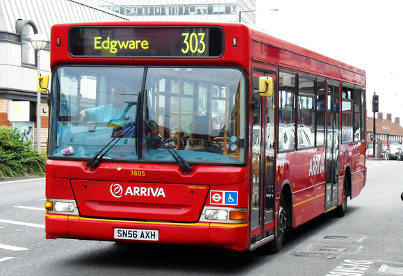 Route 303, Arriva The Shires 3805, SN56AXH, Edgware
