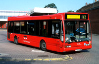 Route 132, East Thames Buses 321, P321KAR, Eltham