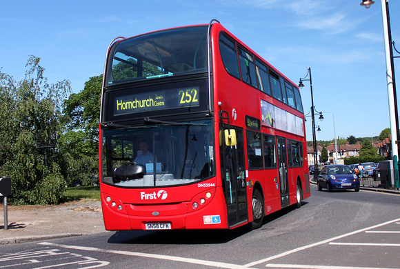 Route 252, First London, DN33544, SN58CFK, Collier Row