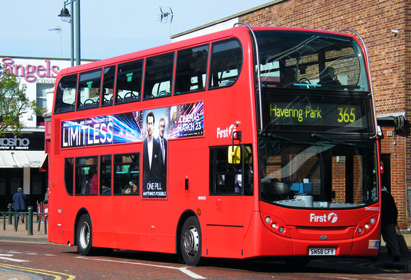 Route 365, First London, DN33552, SN58CFY, Romford
