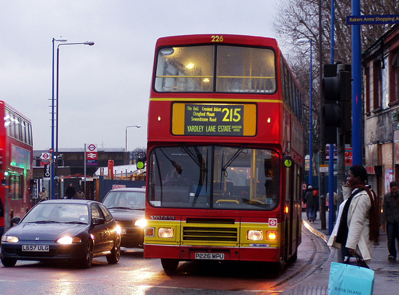 Route 215, First London 226, P226MPU, Walthamstow