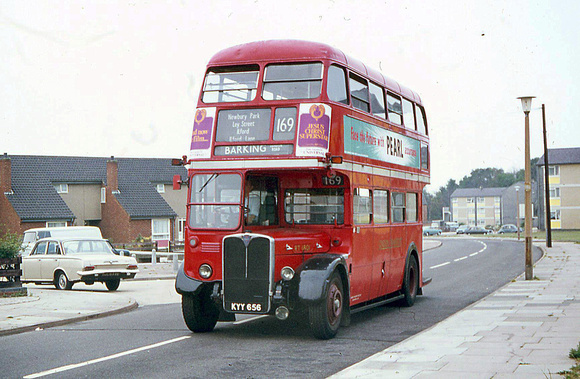 Route 169, London Transport, RT1801, KYY656, Claybury
