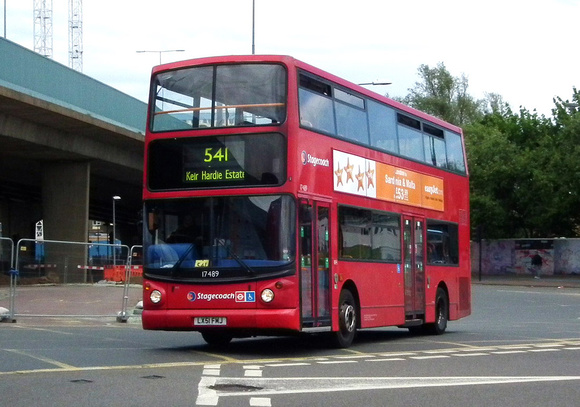 Route 541, Stagecoach London 17489, LX51FMJ, Canning Town