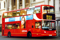 Route N29, Arriva London, DLA195, W395VGJ, Trafalgar Square