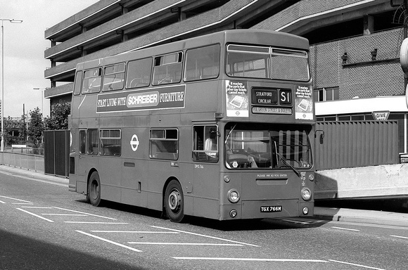 Route S1, London Transport, DMS766, TGX766M, Stratford