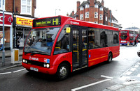 Route H1, Arriva The Shires 2472, YJ06YRU, Golders Green