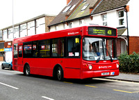 Route 408, Quality Line, SD33, SN51UCO, Leatherhead