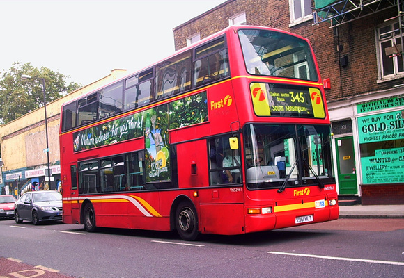 Route 345, London General, TN32961, X961HLT, Camberwell