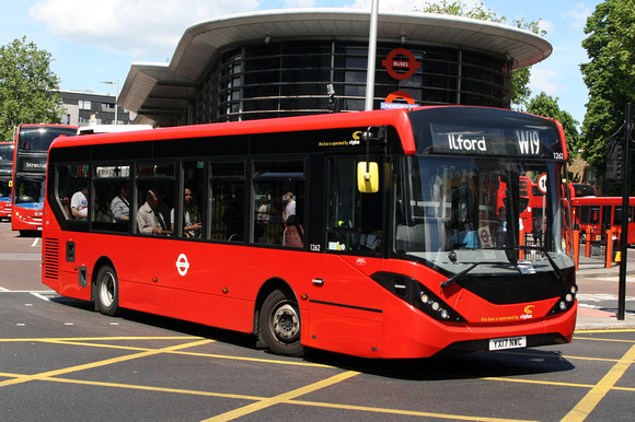 London Bus Routes | Route W19: Ilford - St James's Street/Walthamstow