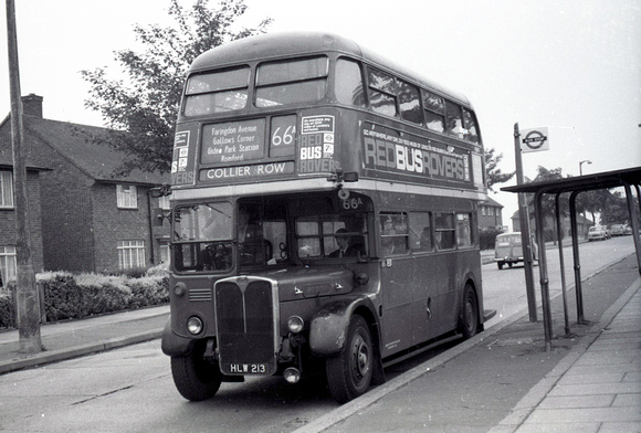 Route 66A, London Transport, RT226, HLW213,