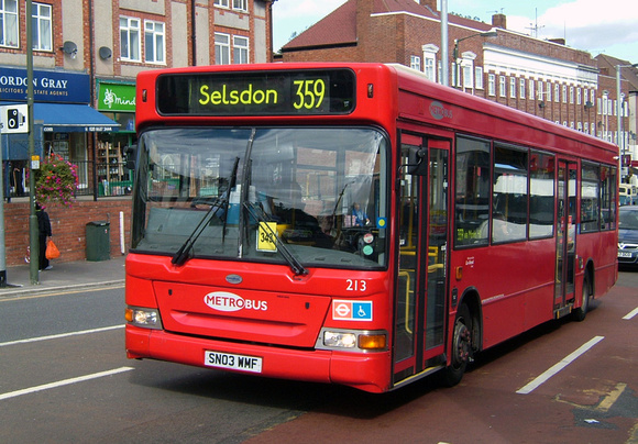 Route 359, Metrobus 213, SN03WMF, Selsdon
