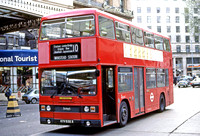 Route 10, London Transport, T532, KYV532X, Victoria