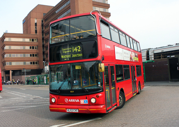 Route 142, Arriva The Shires 6024, KL52CXS, Watford Junction