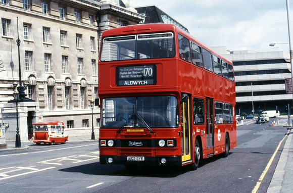 Route 170, London Transport, L2, A102SYE, Westminster Bridge