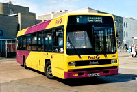 Route 2, First Essex 1422, F422MJN, Southend