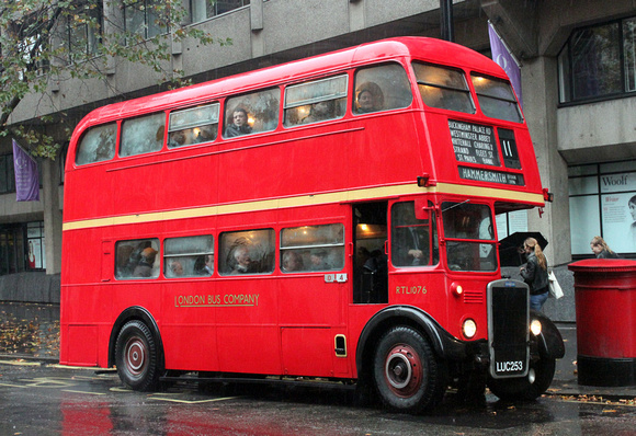 Route 11, London Bus Company, RTL1076, LUC253, Aldwych
