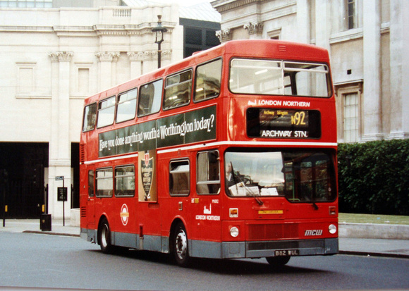 Route N92, London Northern, M1082, B82WUL, Trafalgar Square