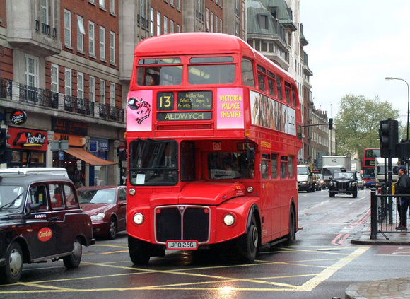 Route 13, London Sovereign, RM23, JFO256